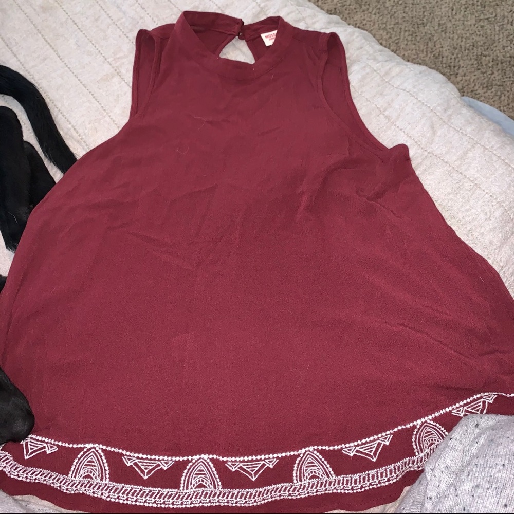 Blouse with aztec stitch
